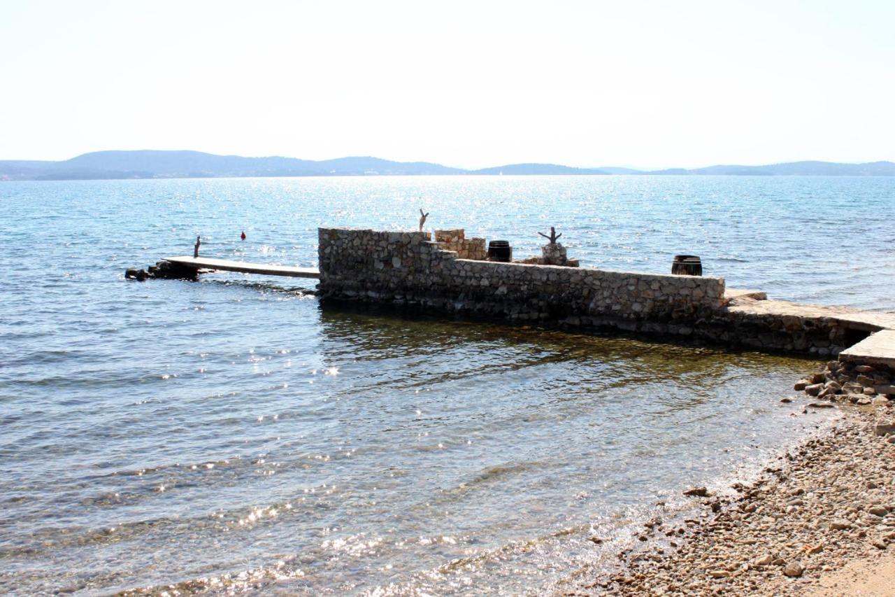 Apartments By The Sea Sukosan, Zadar - 12313 Kültér fotó